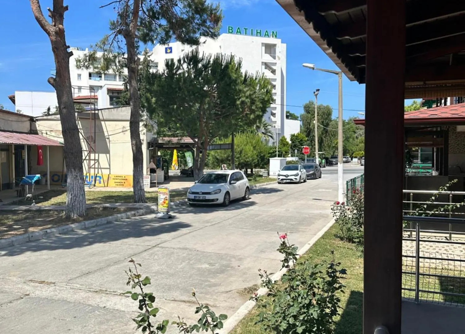 Nefiss Avm Ve Denize Yakin Villa Kusadası