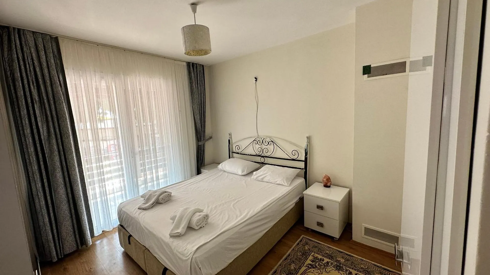 Nefiss Avm Ve Denize Yakin Villa 库萨达斯